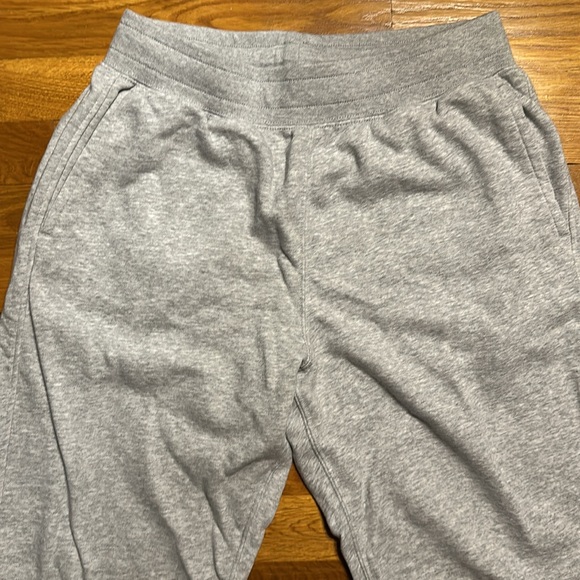 Uniqlo - Women’s Sweatpants / Joggers - Gray - Size Small - Picture 2 of 12